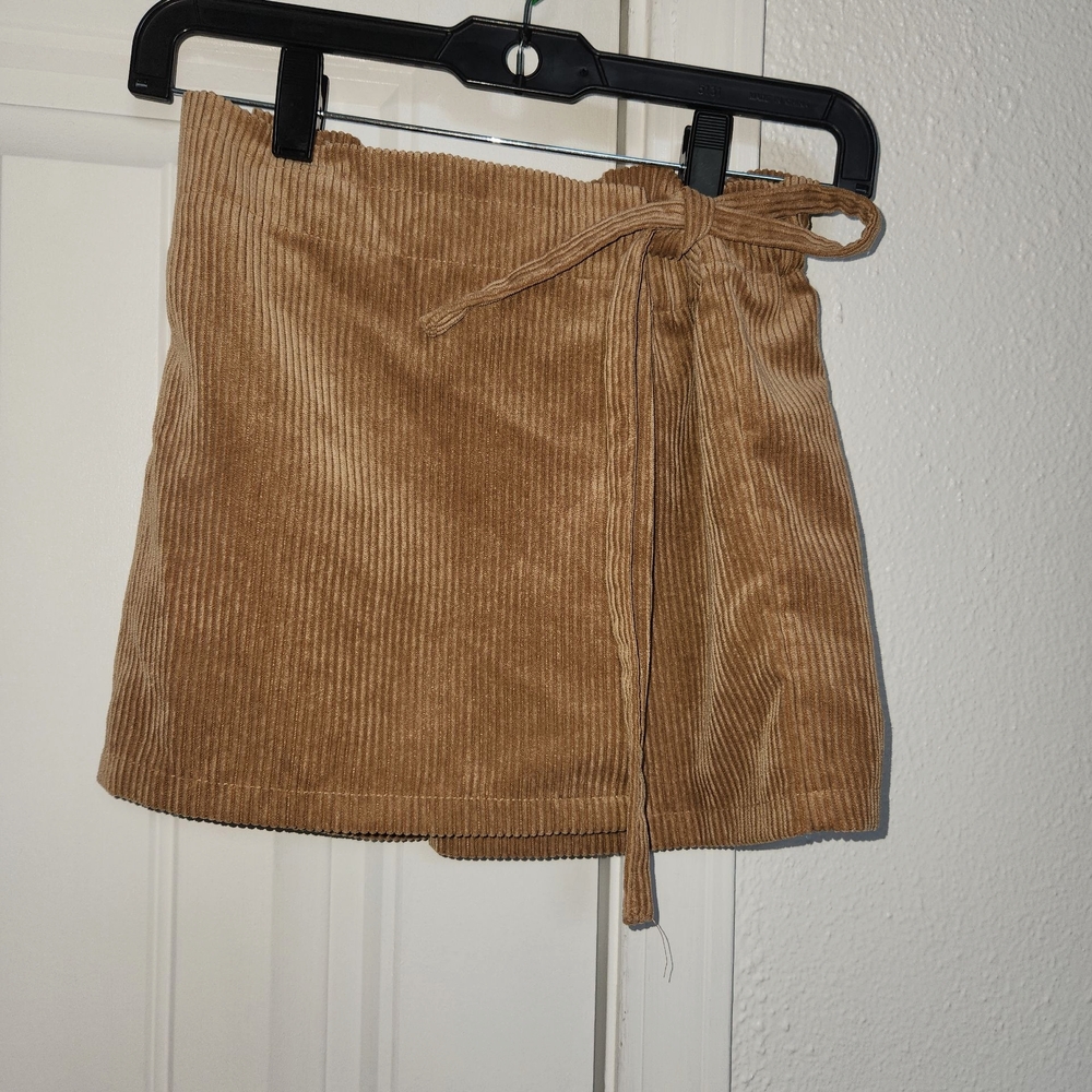 Forever 21 Tan Ribbed Wrap Skort